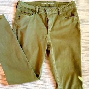 Old Navy Rockstar Olive Utility Skinny Pants